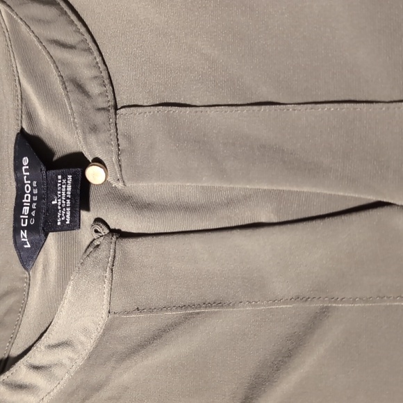 2/$10 Liz Claiborne olive green top - Picture 3 of 3